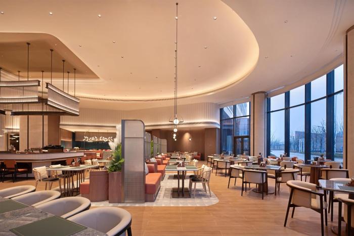 hilton garden inn huangshi dinosaur wonderland