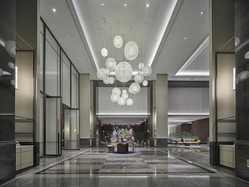 Hilton Quzhou,,2 star