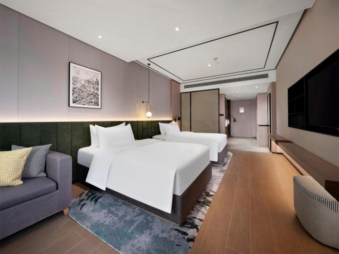 hilton garden inn guilin diecai li river
