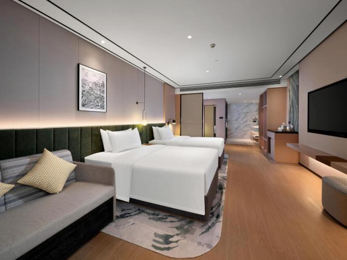 hilton garden inn guilin diecai li river