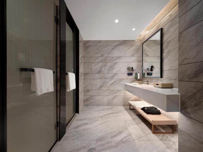 hilton garden inn guilin diecai li river