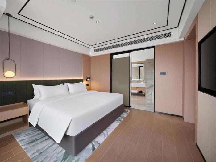 hilton garden inn guilin diecai li river