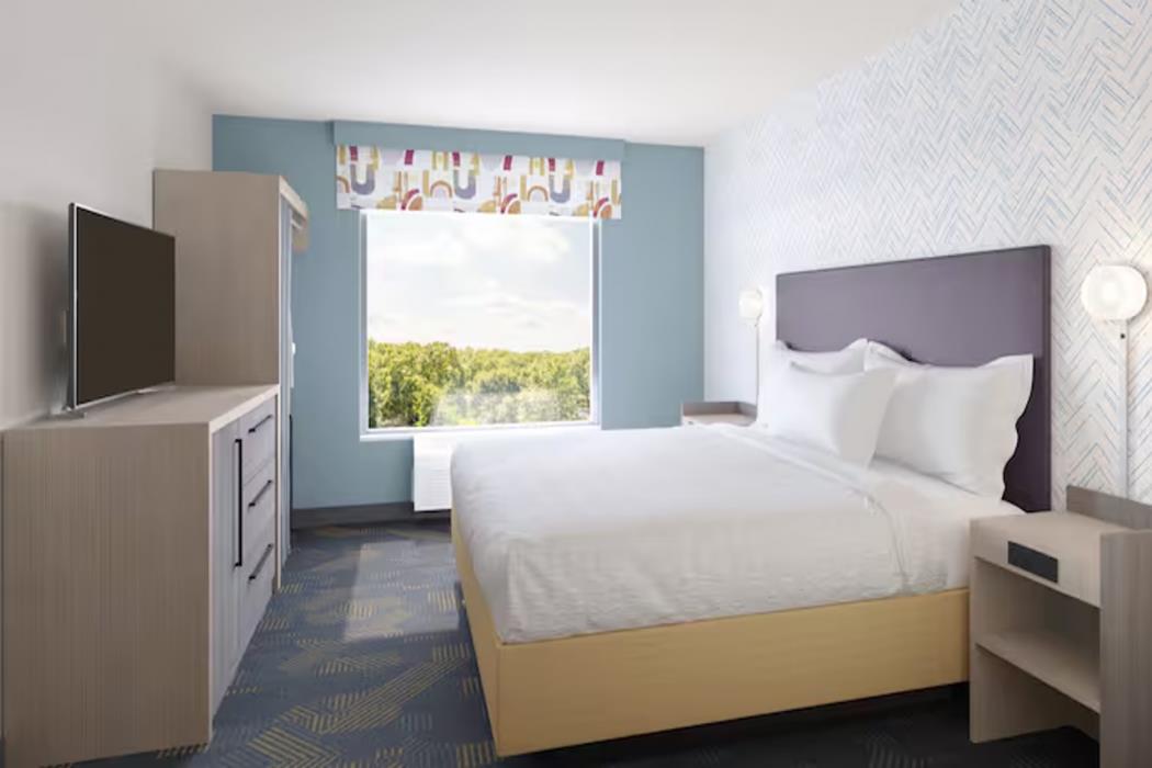 home2 suites by hilton lafayette i 10
