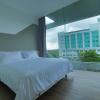 Ozone Hotel Pantai Indah Kapuk,Jakarta Utara>>Jakarta,3 star