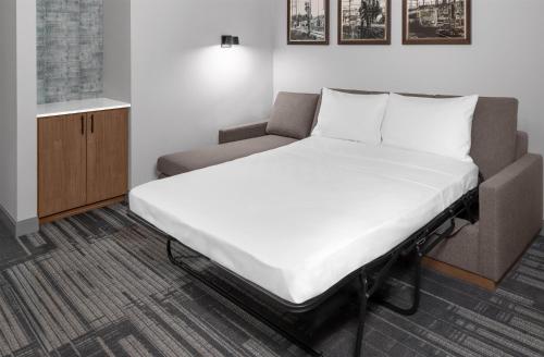 doubletree by hilton midland west loop i 250