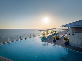 sunsuites villas at sunseeker resort curio by hilton