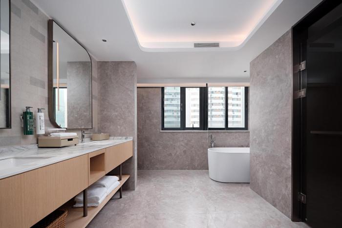 hilton garden inn shenzhen luohu port