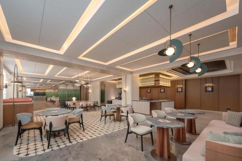 hilton garden inn shenzhen luohu port