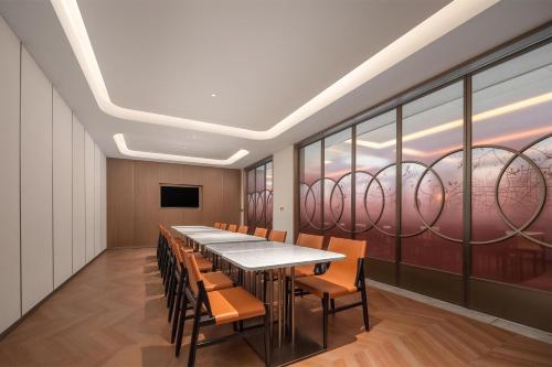 hilton garden inn shenzhen luohu port