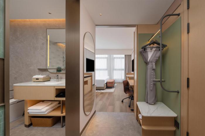 hilton garden inn ningguo chengxi lake