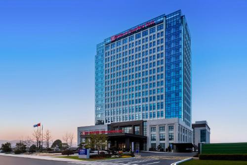 Hilton Garden Inn Ningguo Chengxi Lake,,4 star