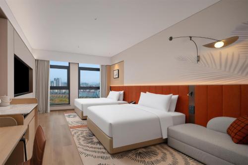 hilton garden inn ningguo chengxi lake