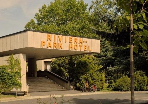 riviera park hotel
