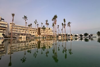 Punta Bermeja Premium Beach Hotel,,3 star