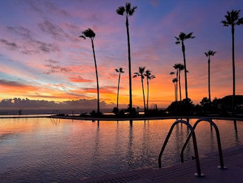 Punta Bermeja Premium Beach Hotel,,3 star