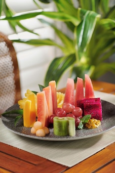 lopesan caoba lagoon resort spa and casino all inclusive