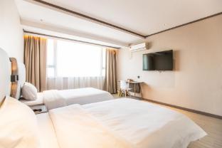 hanting hotel shanghai jiuting street