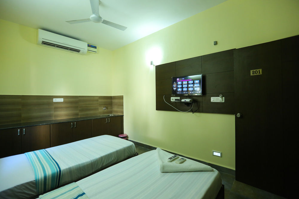 season 4 residences thiruvanmiyur