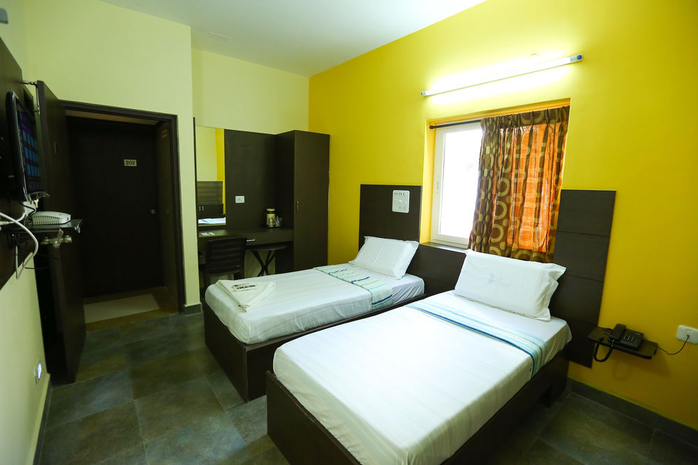 season 4 residences thiruvanmiyur