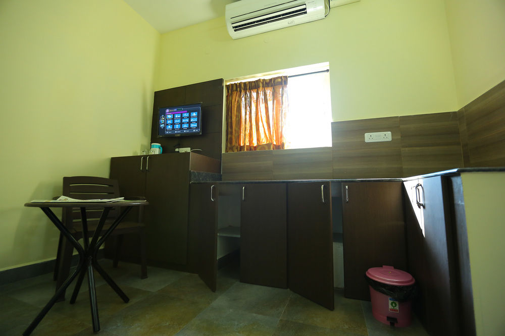 season 4 residences thiruvanmiyur