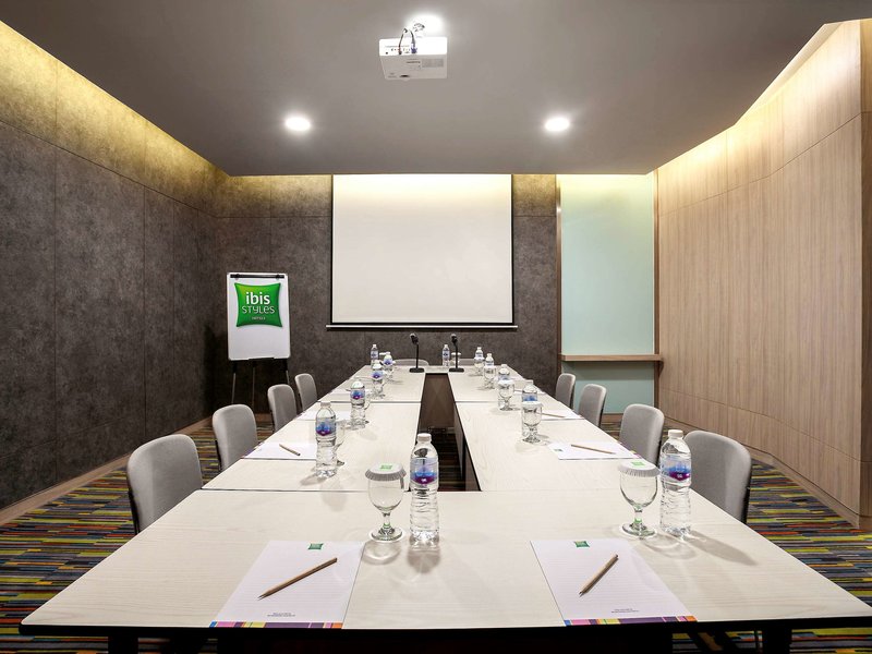 ibis styles jakarta sunter