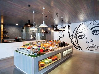 ibis styles jakarta sunter