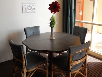 Sea Shell Inn Motel,North Beach>>Corpus Christi,2 star