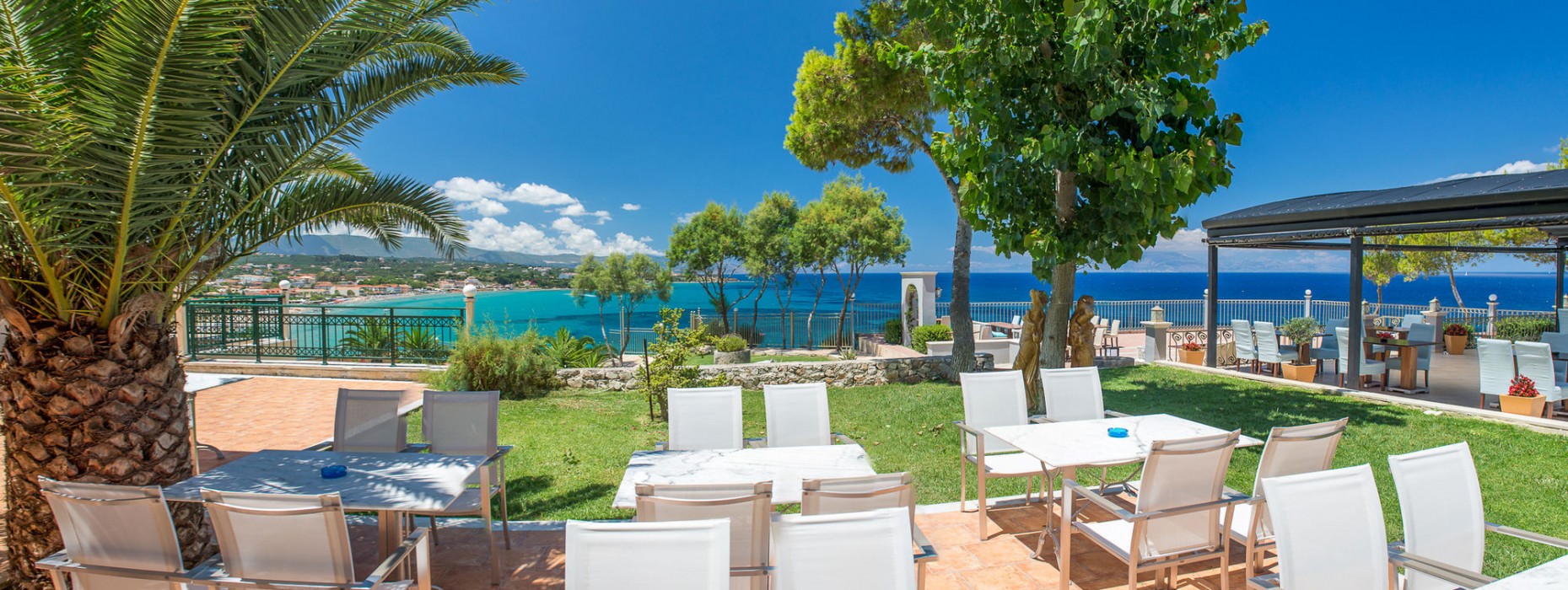 balcony hotel adults only