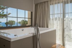 balcony hotel adults only