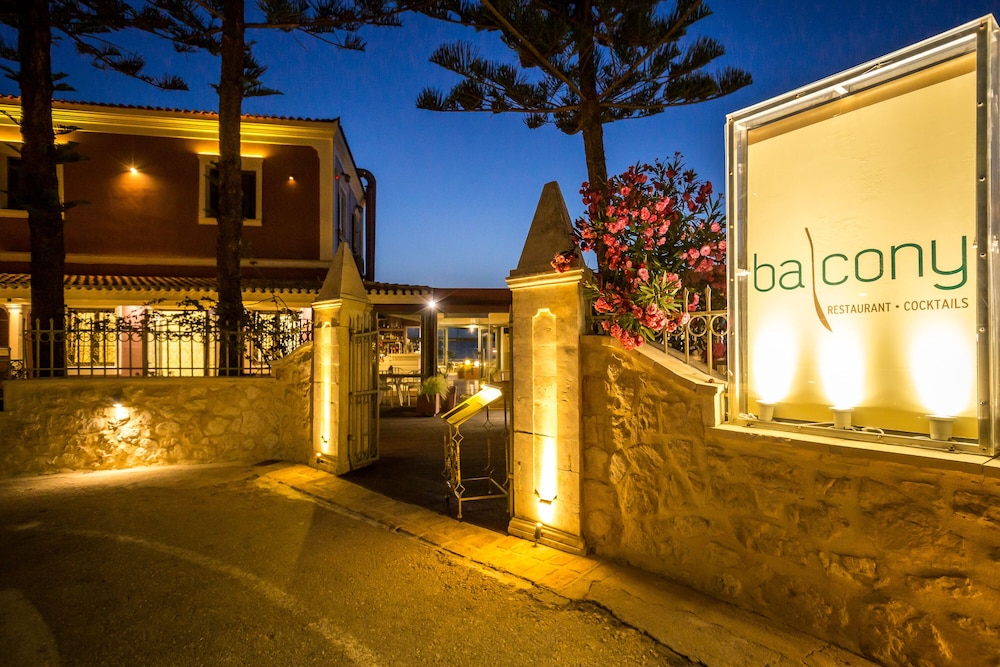 balcony hotel adults only