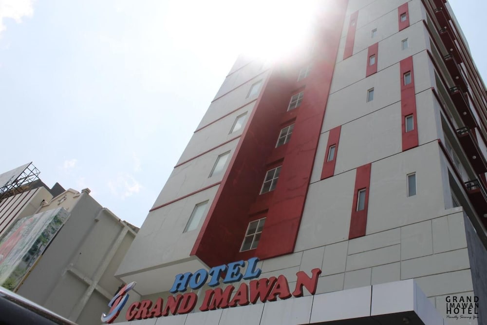 hotel grand imawan