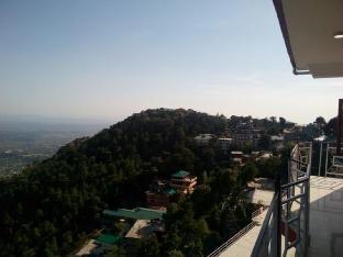 hotel deodar villa