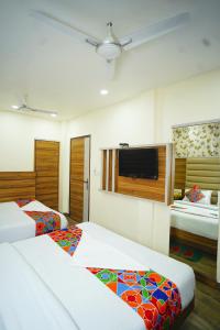 Hotel Delhi Darshan Dx-By Rsl Hospitality,New Delhi>>Delhi,2 star