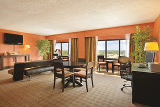 doubletree by hilton springfield