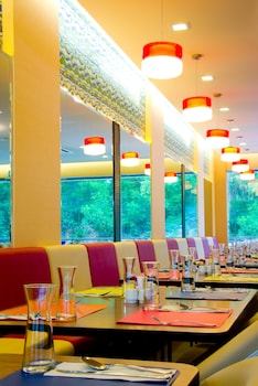 celyn hotel city mall