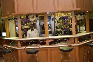 airport view hotel
