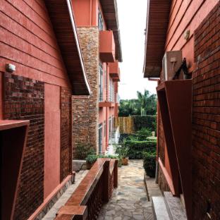 Airport View Hotel,Kampala>>Entebbe,4 star