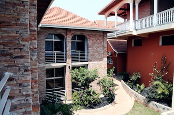airport view hotel