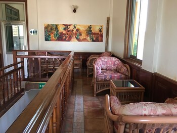 airport view hotel