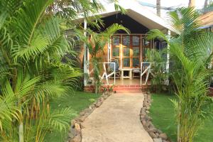 Sea Shades Palolem Resort,Near Palolem Beach,2 star