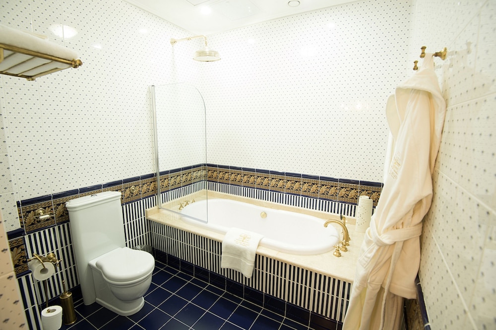trezzini palace boutique hotel