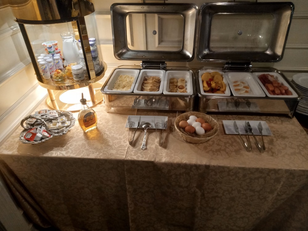 trezzini palace boutique hotel