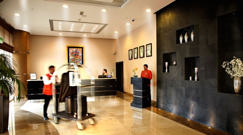 cristal hotel abu dhabi