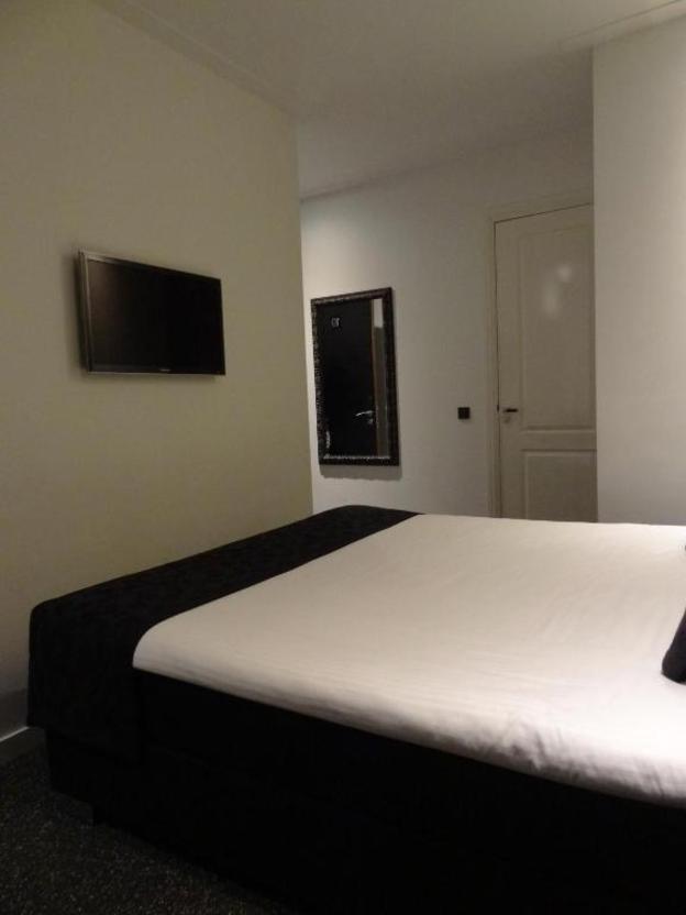 saras boutique hotel