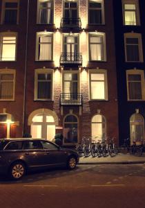 saras boutique hotel