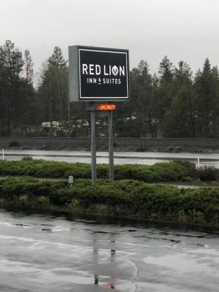 red lion inn and suites la pine