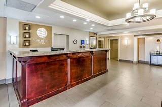 Comfort Inn & Suites,In Staunton (Rockfish Gap Entrance Shenandoah),3 star
