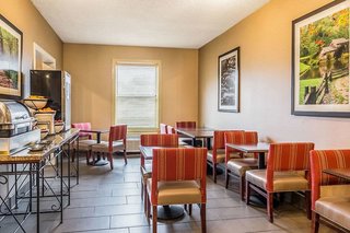 comfort inn and suites