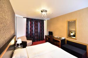 Hotel-Img