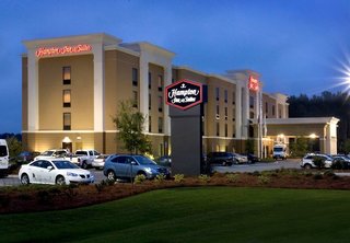 hampton inn and suites savannah airport